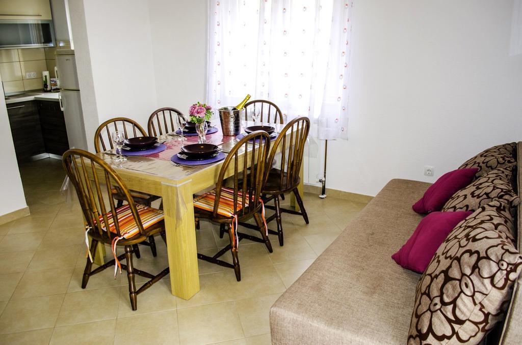 Apartments Zlatka Trogir Quarto foto