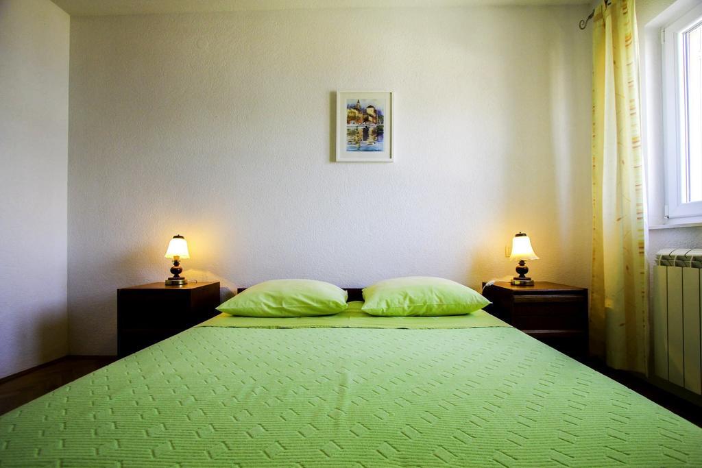 Apartments Zlatka Trogir Quarto foto
