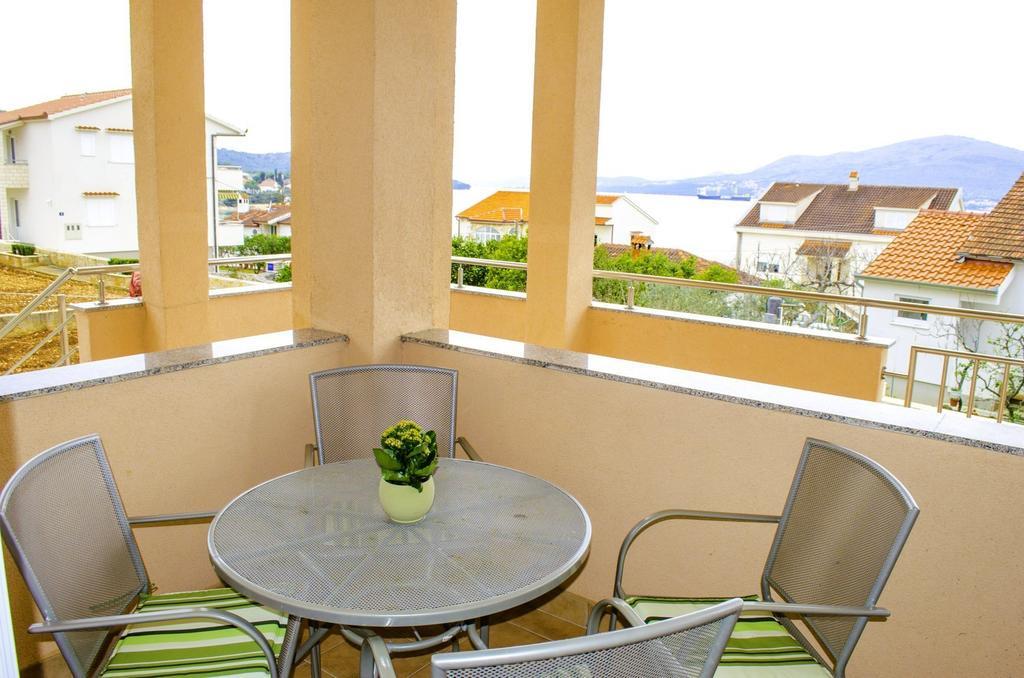 Apartments Zlatka Trogir Quarto foto